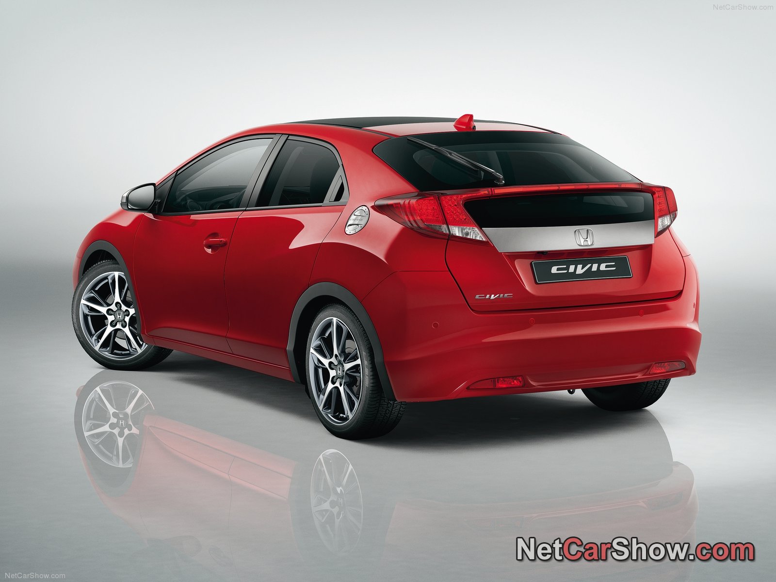 Тюнинг Honda Civic 5 Door Hatchback 2012, фото тюнинга Хонда Цивик 5ти